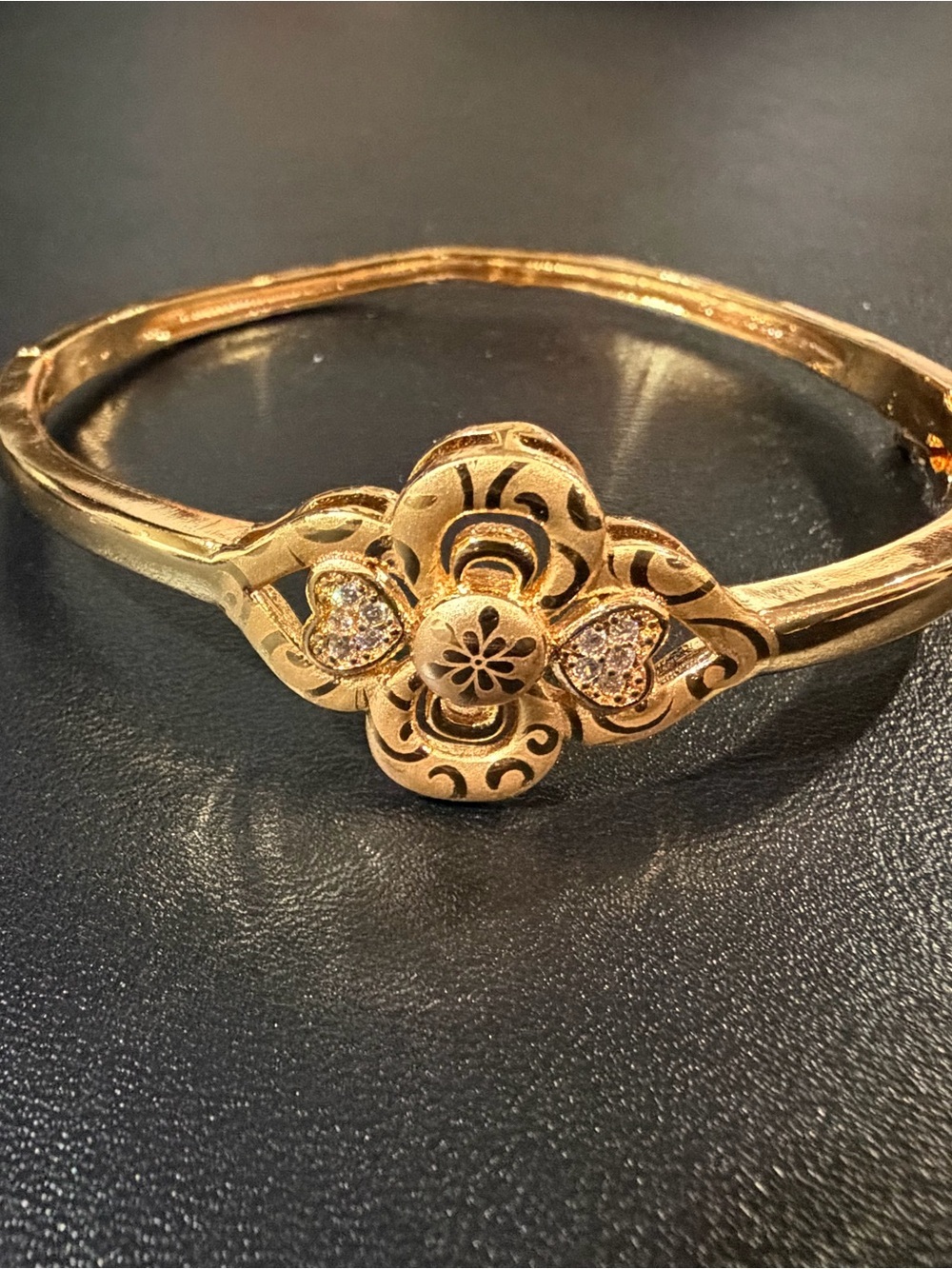 New Elegant Gold Floral Filigree Bangle Bracelet with Crystal Accents